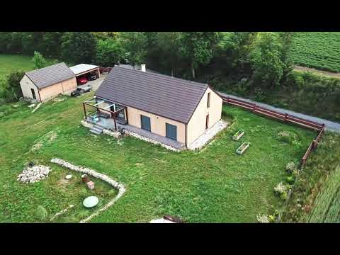 Vela 115 - dřevostavba z výšky