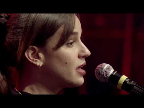 Francesca Miola canta "La costola di Adamo" alle Audizioni Live di Musicultura 2021