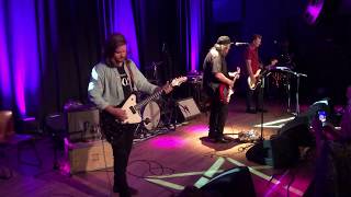 Drivin N Cryin - Can’t Promise You the World