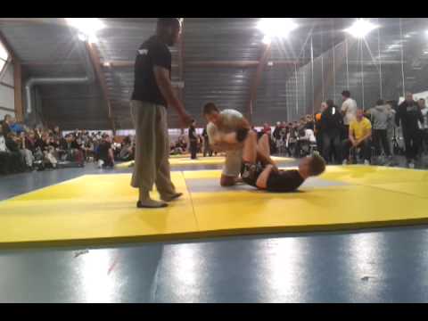Grotta Grappling III - no gi Martin 2. kamp -79kg