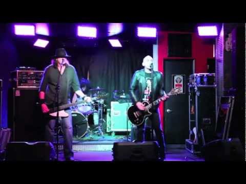 The Malibu Beach Nightmare - Oriental Beat (Hanoi Rocks tribute)