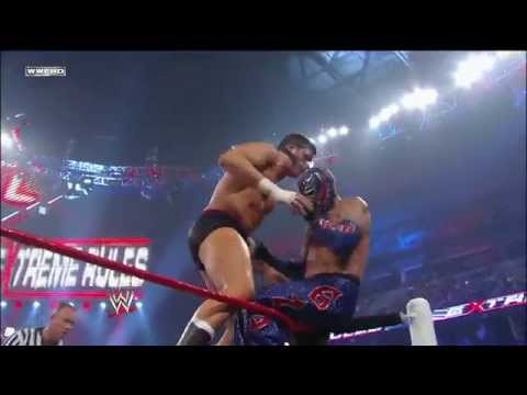 Rey Mysterio flies high: Extreme Rules 2011