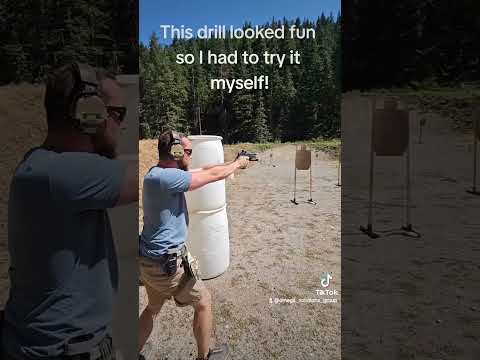 Pistol training with movement #firearms