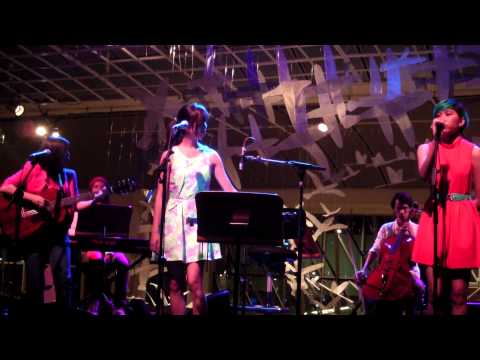 The Impatient Sisters - Hey There Young Sailor (Take #1)