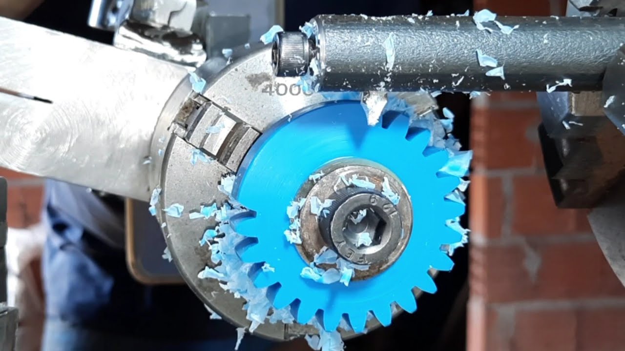 #torno mecânico caseiro // fiz uma engrenagem ⚙️  #homemade lathe.