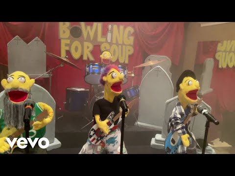 Bowling For Soup - Getting Old Sucks (But Everybody’s Doing It) [Official Music Video]