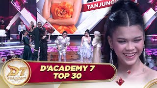Download lagu Zahra Bikin Gempar! Juri Ikut Naik Panggung & Turut Beraksi! | D'academy 7 Top 30 mp3