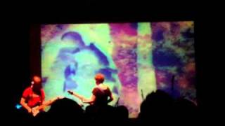 nadja - stay demons (akt zal moscow 09/11/10)