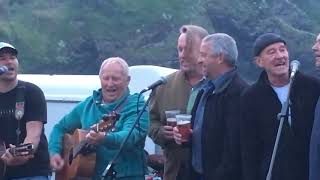 060 Fisherman’s Friends singing Drunken Sailor with the cast of Fisherman’s Friends the movie 2018