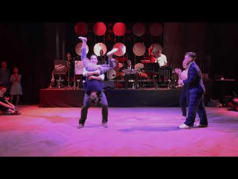 Teachers Showcase - Knall auf Ball