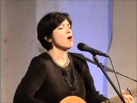 Bente Kahan - Shtiller Shtiller (from Giving Voice Festival 2009)