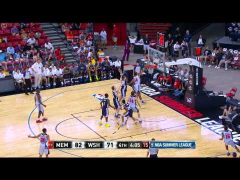 Glen Rice Jr. Throws Down the Hammer