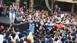 DHYO HAW LIVE ADA AKU DISINI SMA 86 Jakarta