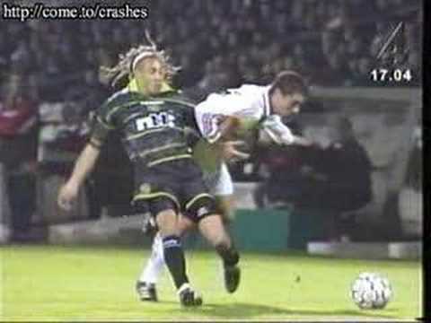 download lagu mp3 mp4 Henrik Larsson Broken Leg, download lagu Henrik Larsson Broken Leg gratis, unduh video klip Henrik Larsson Broken Leg