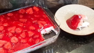 Vinnie's Vittles Strawberry Pretzel Salad