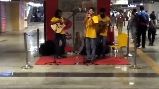 Nalasopara music band group perform in mumbai metro station