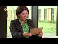 Dochter Anette is heel blij met de kaarten voor haar moeder, die werd aangereden in Breda.