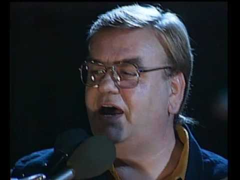 Nedvědi - Růže z papíru