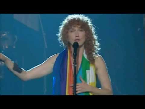 Fiorella Mannoia - La storia siamo noi (Live in Reggio Emilia)