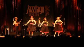 Bei Mir Bist Du Schön - The Puppini Sisters (1940s close-harmony) LIVE