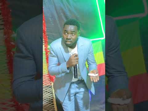 ድንቅ አምልኮ ማን ይወስድብኛል አንተን ዘማሪ ሳሚ በክርስቶስ ስራ የዳነ ህዝብ አለም አቀፍ ቤተክርስቲያን ነብይ ወንድሙ ተክሌ singer sami