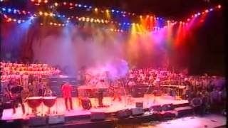 Download lagu Iwan Fals - Pangeran Brengsek - Live 1998.mp4 mp3