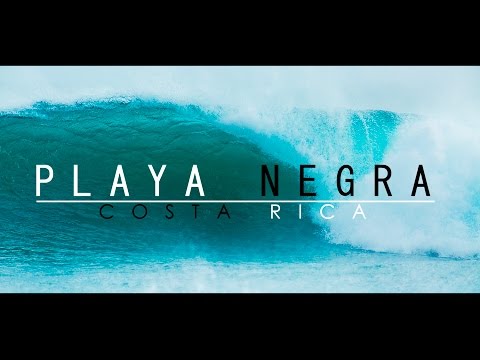 Pumping swell at Playa Negra