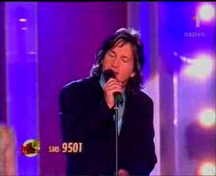 Maťo Ďurinda Vráť trochu lásky medzi nás