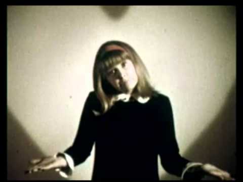 Atlas Sound with Noah Lennox - Walkabout