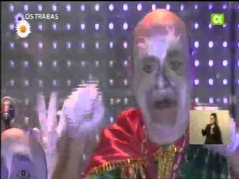 La murga Los Trabas le cantan al Tenerife