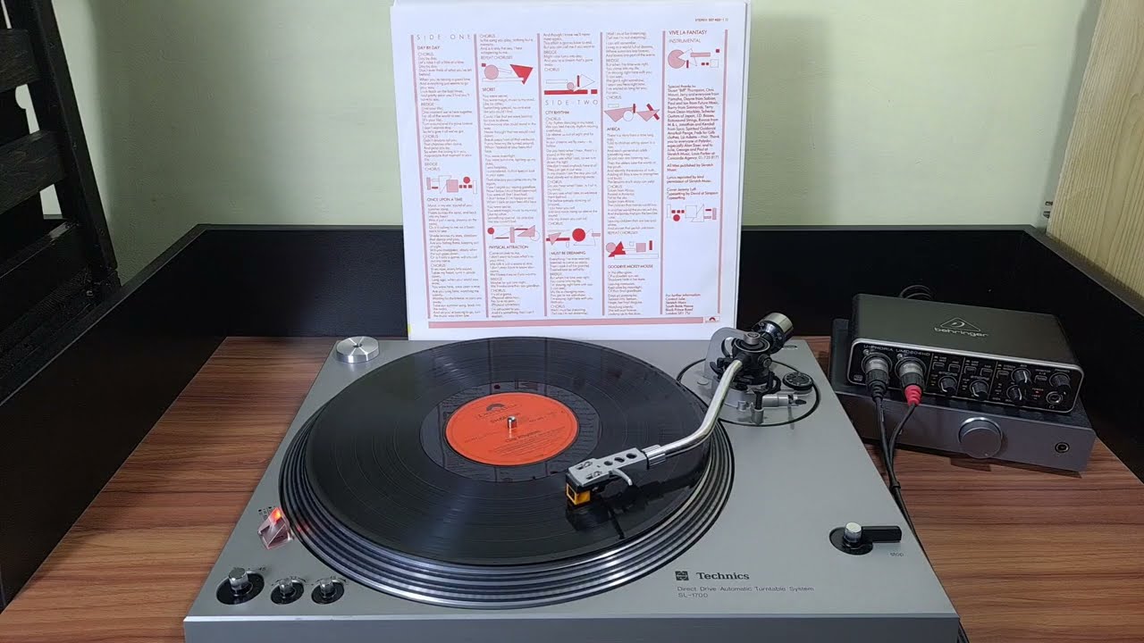 Shakatak - Goodbye Mickey Mouse + Vive la Fantasy [1985]