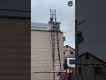 Hoisting Boxed AC Unit to Rooftop Team 🌬️🪜 #hvac #installation #aircon