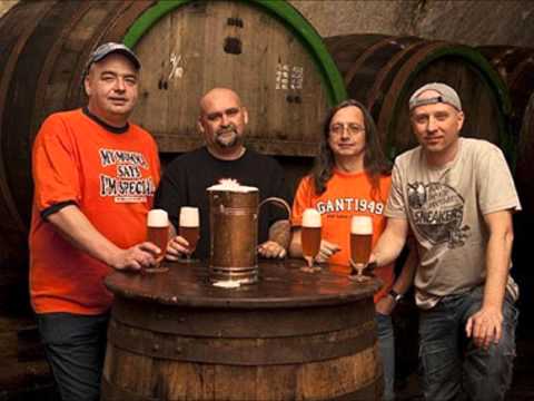 ROCK MUSIC (581) - Alkehol + Bratři v triku