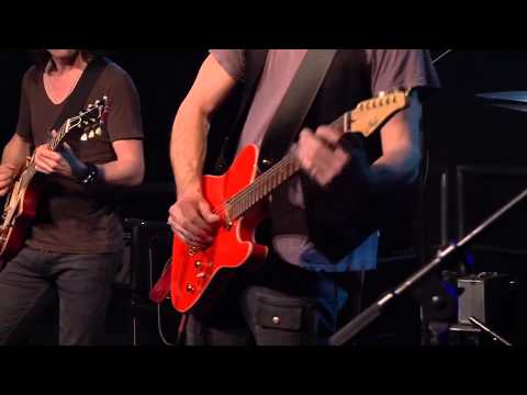 Ian Thornley - Mississippi Fred (LIVE at the Suhr Factory Party 2014)