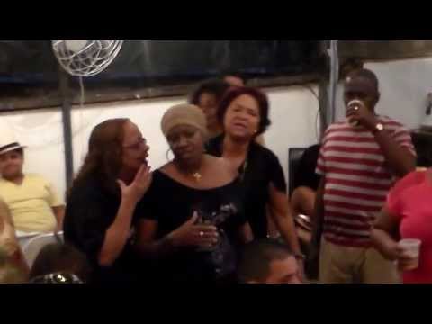 TIA DOCA Samba Acústico PH Registrou em 01/05/2013