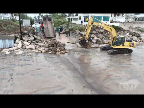 11-09-2022 Daytona Beach, FL - Workers try to save homes from falling into ocean- TS Nicole