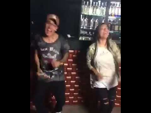 DANI RUSSO E MC KEVINHO DANÇANDO