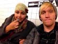 Impromptu Sangin In The Subway