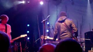 Kevin Drew & Brendan Canning - Meet Me In The Basement (2009 Andy Kim Xmas Show)