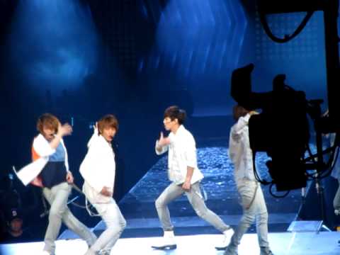 120520 SMTOWN LA/ SHINEE- LOVE LIKE OXYGEN