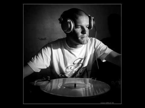 Mr Lager - Tell Me(feat. alys be)