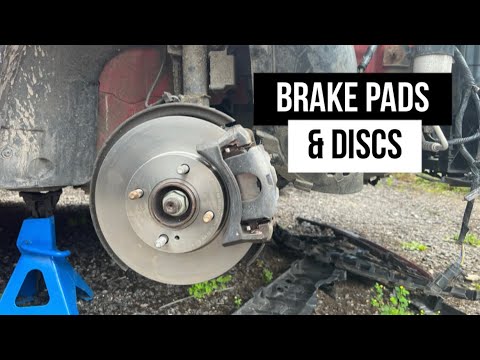 BRAKE PAD & DISC REPLACEMENT ON 2015 FORD FIESTA MK7