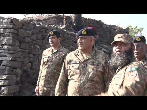 Press Release No 225/2021 -  COAS visited Forward Areas along LOC - 24 Dec 2021 | ISPR