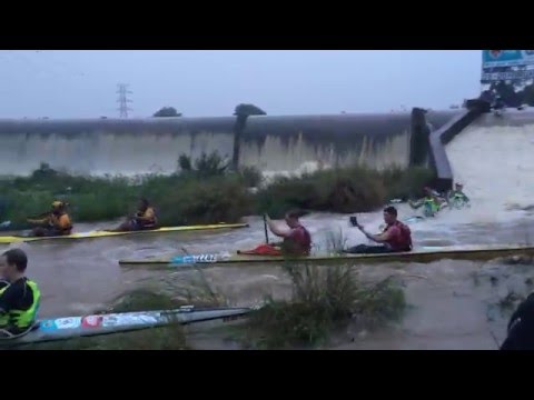 Dusi Canoe Marathon 2016 - Ernie Pierce Weir Carnage