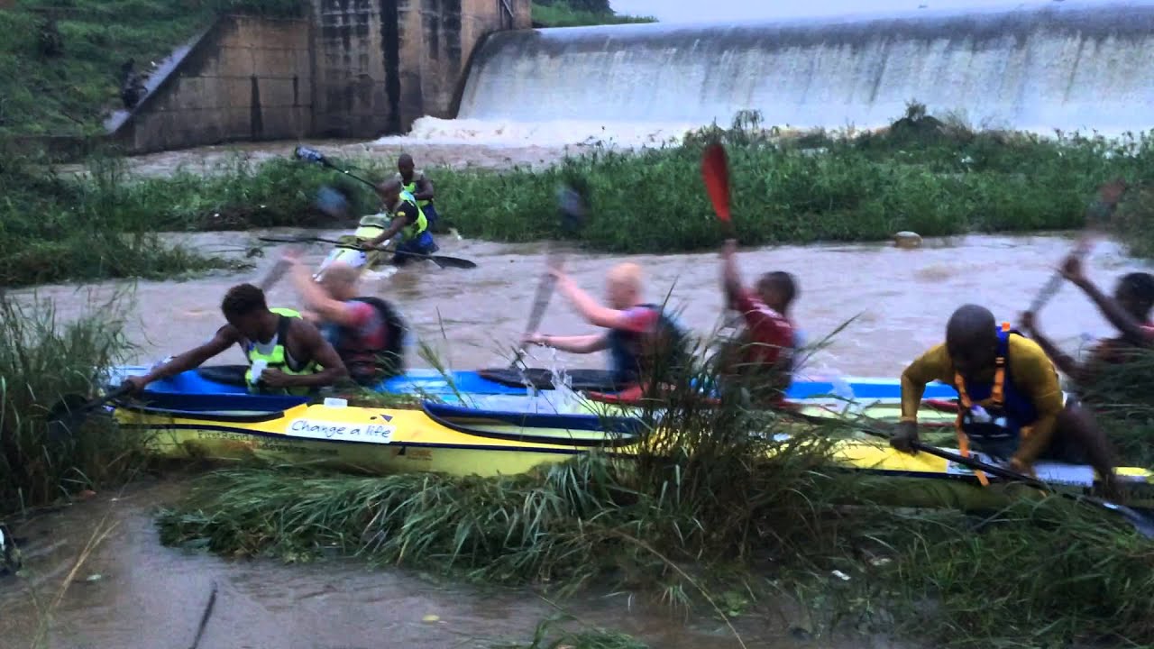 Dusi Canoe Marathon 2016 - Ernie Pierce Weir Carnage