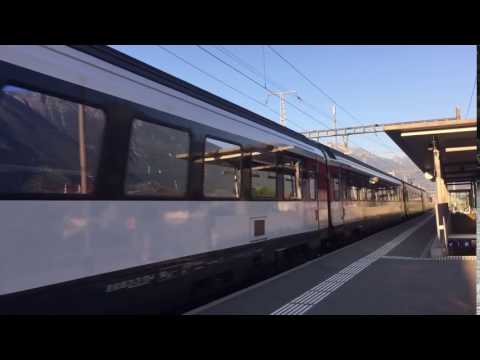 Train - station Saxon - Valais - Switzerland - speed 160 km/h - 07.07.2016