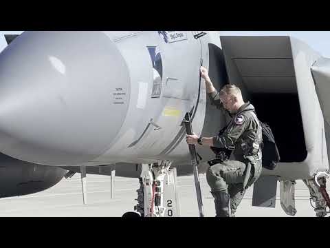 F15 departing KABQ, awesome take off.