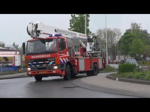 P1, Brandweer Dokkum naar afhijsing Stienfeksterwei Ee