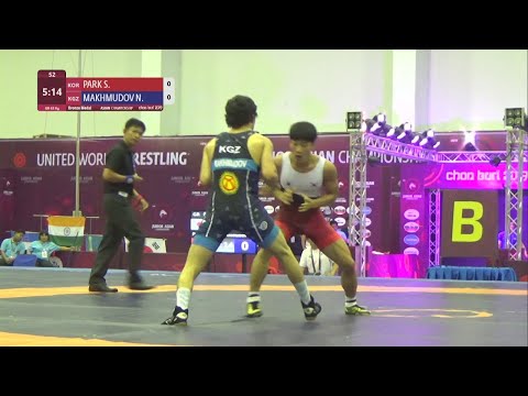 BRONZE GR - 63 kg: S. PARK (KOR) v. N. MAKHMUDOV (KGZ)