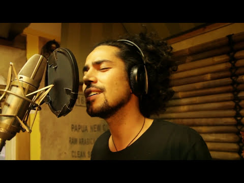 Bobby Alu - Hello Again (Official Video)